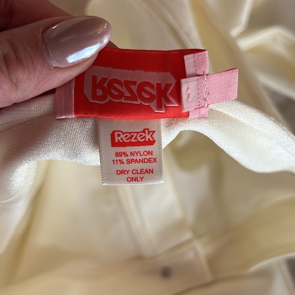 Rezek Studio Corset and Pant set - Picture 12 of 13